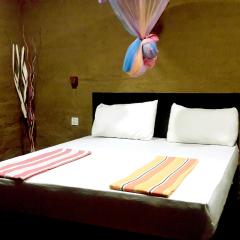 White House Safari Cottage