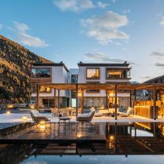 Siguniang Mountain Waiting for the Wind Snow Mountain Guesthouse