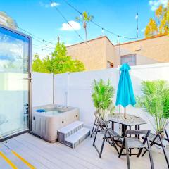 E- Classy NoHo Oasis 2-Units, U-Studios 15m