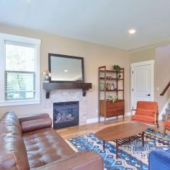 Creekside Hideaway - Wine Country by 3rd St