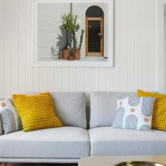 Belle Escapes - Coral Drift Retreat