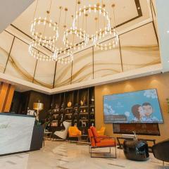 Magnotel Tongxiang Shimao Center