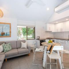 Bayshore Bungalow 8 - Oceanstays