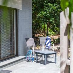 Bayshore Bungalow 6 - Oceanstays