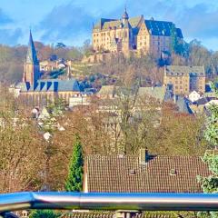 Traumhaftes Apartment mit Dachterrasse und Schlossblick