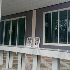 khlongnin Householder