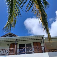 A few steps from the beach