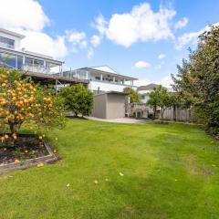 Peaceful Paradise - Waihi Beach Holiday Home