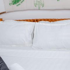 The Hub Train House Apartments