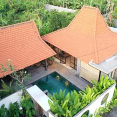 Heliconia Joglo House