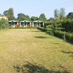 Entire Farm house in Jim Corbett with staff and cook