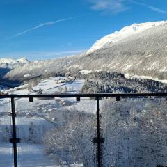 Le Balcon des Aiguilles - vue montagne - AravisTour