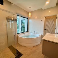 Bann Nai clam Talang