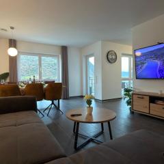 FeWoMo Premium Mosel Fewo an der Promenade in Cochem mit Burgblick barrierefrei bis 6 Personen