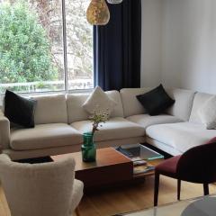 Appartement moderne rénové centre ville, PARKING privé