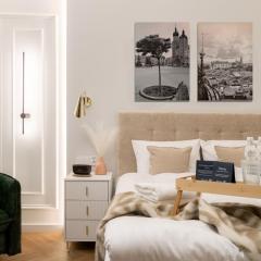 Malila Premium Apartments The New Square Estery