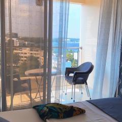 3rd Avenue Beach Apartments 3bedroom plus DSQ in Nyali