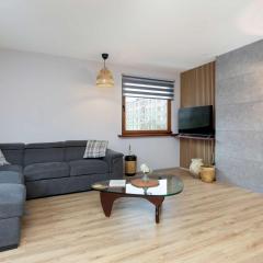 Wielkokacka Gdynia Two-level Stylish Apartment with Parking by Noclegi Renters