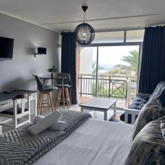 Brookes Hill Suites Bay Watch