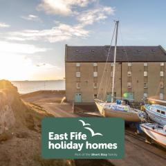 Granary Sea No 5 Elie