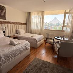 Superior Pyramids Inn