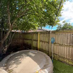 Peaceful Hot Tub Hideaway & Private Garden
