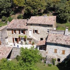 Mas au cœur de la Provence, paradis isolé à l'Etournelle