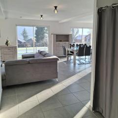 La Marceline, maison proche du village