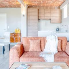 Stylish Nature Hideaway Cozy Apartment with View