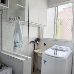 Apartamento 3Q na Avenida CPA