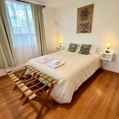 Amplio departamento renovado en el centro de la ciudad