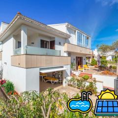 Villa Magraner by Sealand Villas