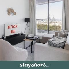 StayShort - JVC sleeps 4 with Amazing Views and Large Balcony
