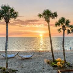 Gulf Front Escape on the Beach with Shared Viewing Deck & Pool