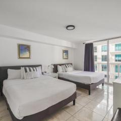 Luxe 2BD Unit | W Sauna, Pool & Gym access