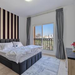 Peaceful 1BR Hideaway in Diamond 4 JVC, Sleeps 3