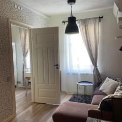 Cozy Home with Private Bedroom