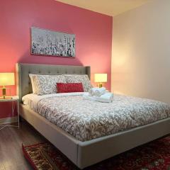 Lovely Charms of NDG & Montreal in my 2BR Getaway