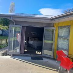 Hidden Gem in Oaklands