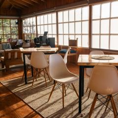 La Otra Orilla Hostal