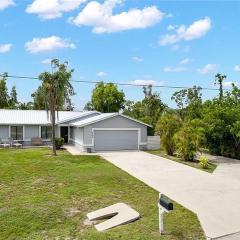 Cypress Retreat Cozy Ft Myers Pet Friendly Home