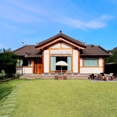 밸런스독 애견펜션 Balance Dog Pet Pension