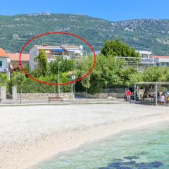Apartments by the sea Kastel Stari, Kastela - 19465