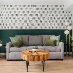 Modern 8BR Oasis in Central Austin