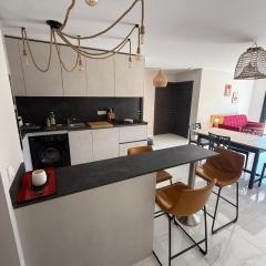 Refuge tranquille, vue nature, place de parking au port gratuite