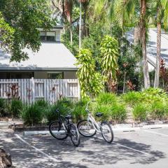 Bayshore Bungalow 14 - Oceanstays