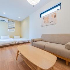 301新築のお部屋 関西空港直通路線 通天閣 ドンキホーテ横のお部屋2ベッド