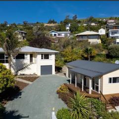 Best of Both Worlds Guest Suite Between City & Sea