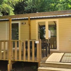 Mobil home cozy de 29m² - Terrasse - Cuisine équipée - API-1-52-1061