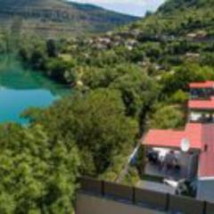 Mobil-home cosy avec terrasse pour 5 personnes - API-1-52-1066